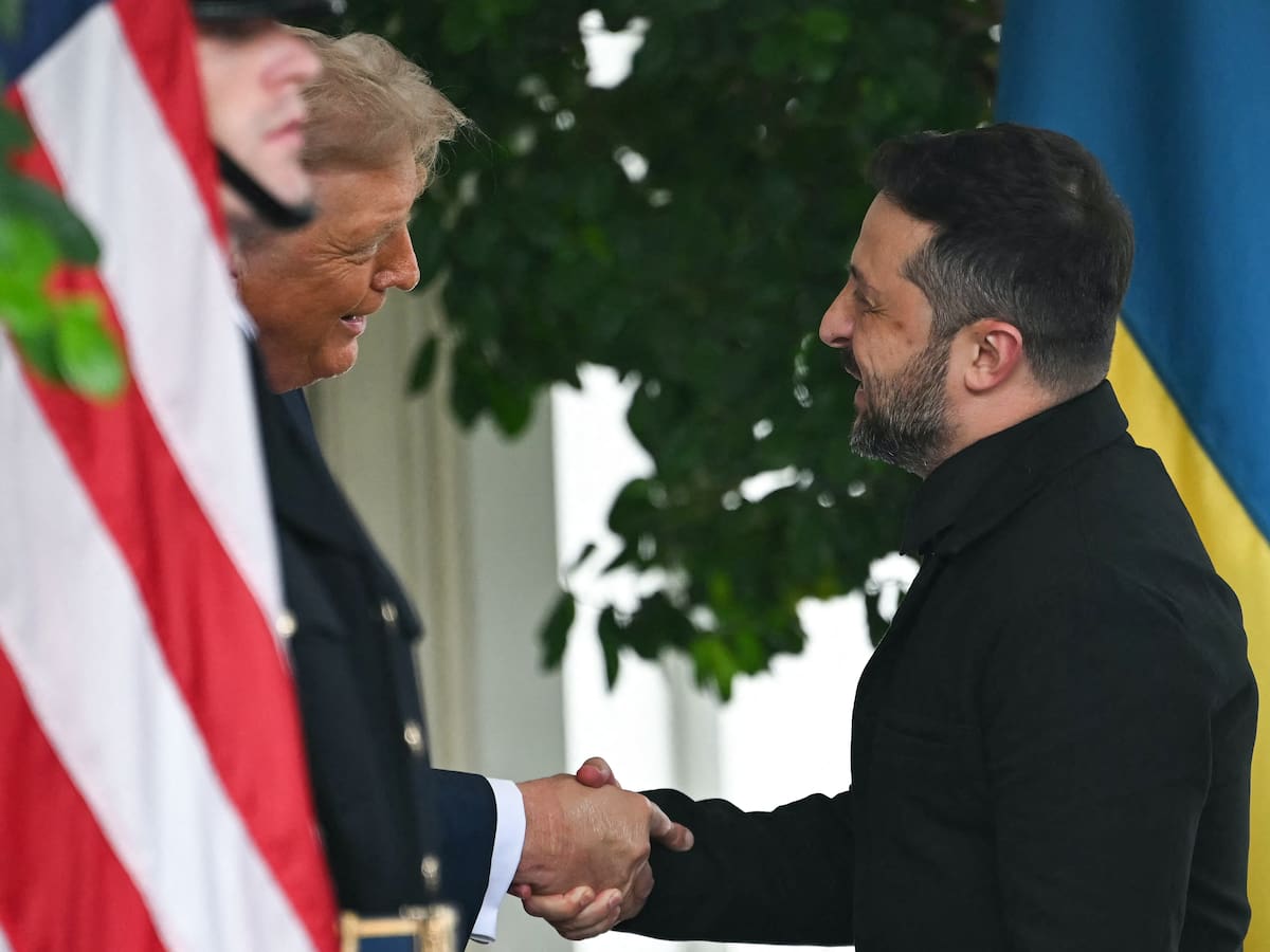 Trump no descarta incluir tropas de EE.UU. en Ucrania y Zelenski no rechaza “conceder territorio”