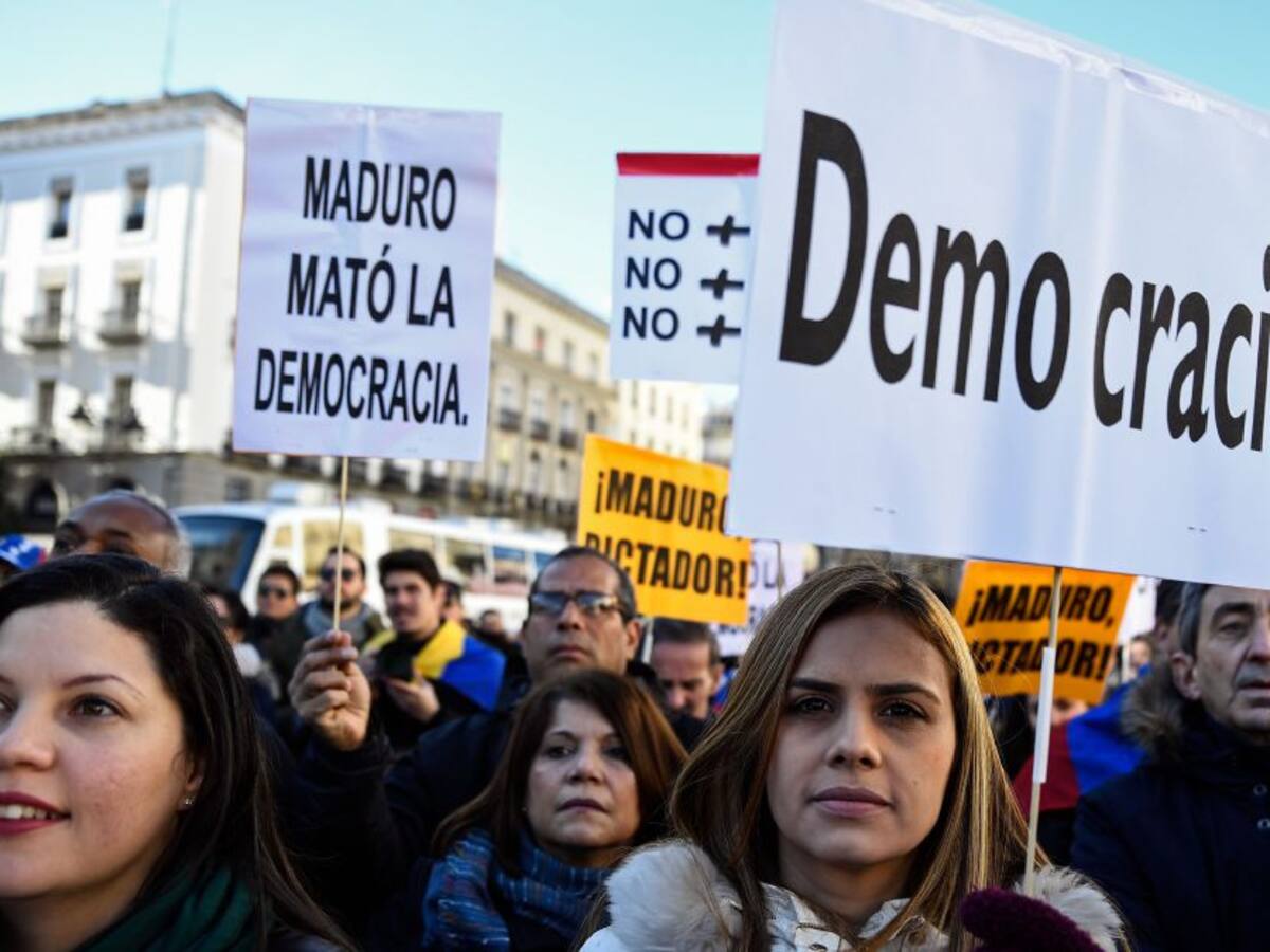 Parlamento de Venezuela elige directiva entre denuncias de amedrentamiento