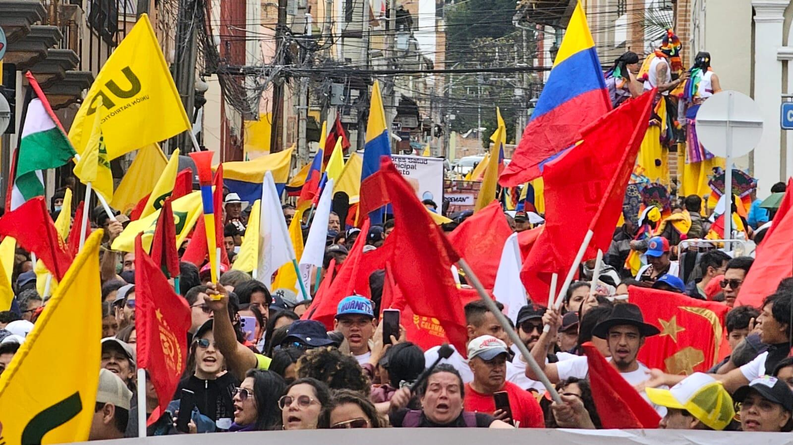 Nutrida participación en las marchas en Pasto | Foto: Caracol Radio
