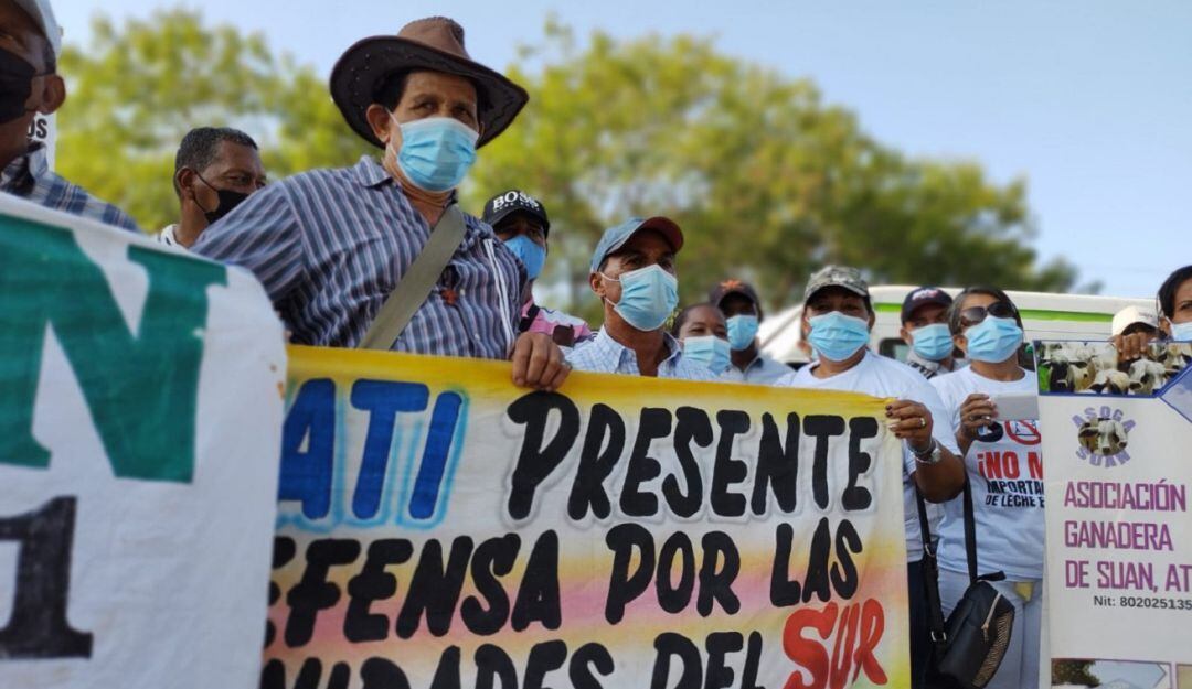 Fedegan asegura que los industriales prefieren importar polvo de EE. UU. y no acopiar toda la producción nacional