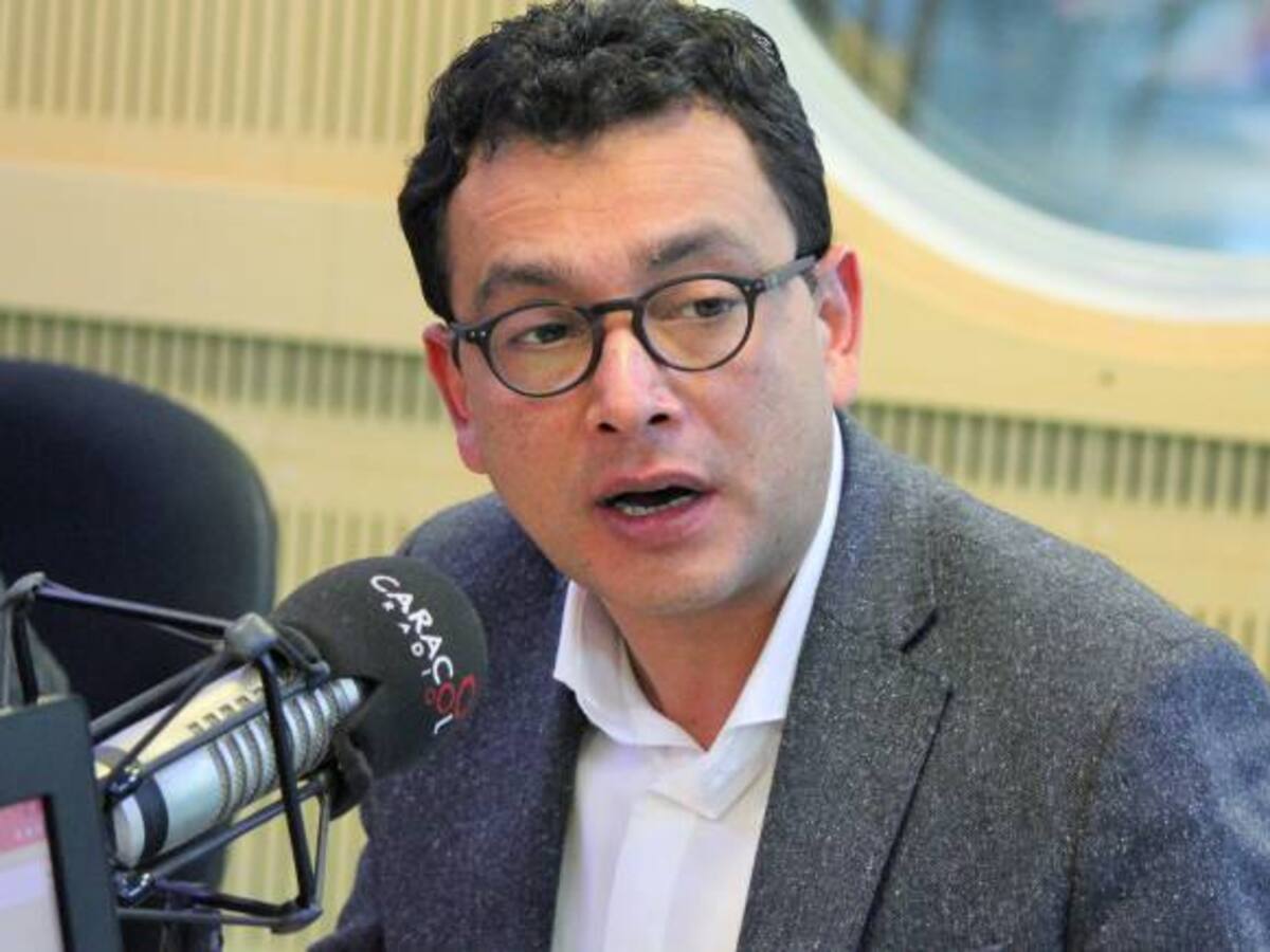 El Bronx es el cuarto oscuro de las últimas administraciones: Libreros