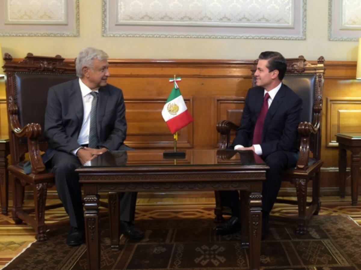 Comienza transición de gobierno entre AMLO y EPN