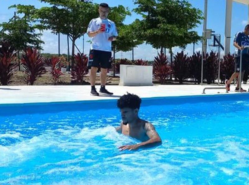 Luis Díaz se rehabilita en la sede de la FCF / Foto FCF