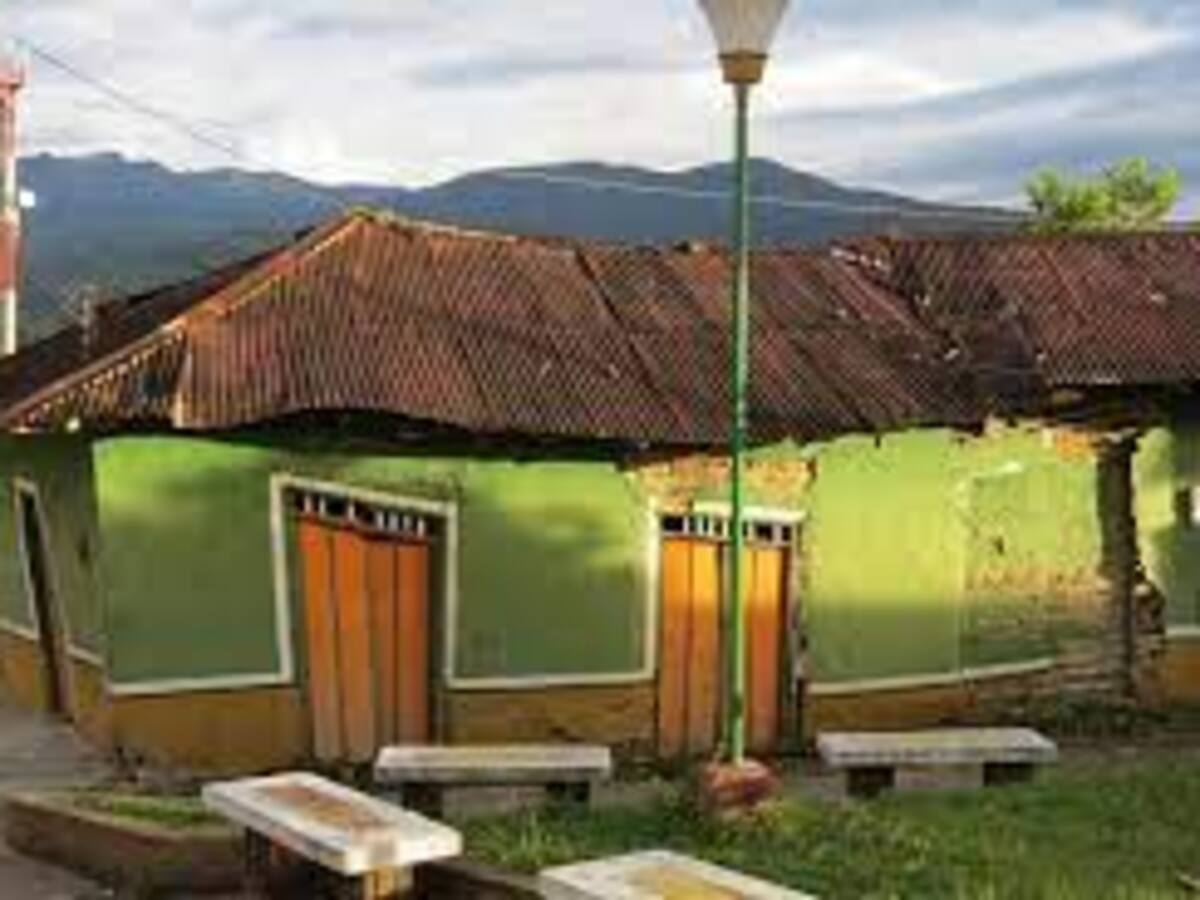 Familias que viven en zona de riesgo siguen esperando reubicación en Villarrica