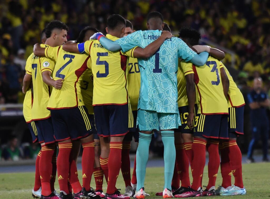 Colombia (COL) y Argentina (ARG) en partido de la fecha 5 por el grupo A del CONMEBOL Sub 20 Colombia 2023 en el estadio Pascual Guerrero de la ciudad de Cali. / Photo: VizzorImage / Luis Ramirez / Staff. (FCF)