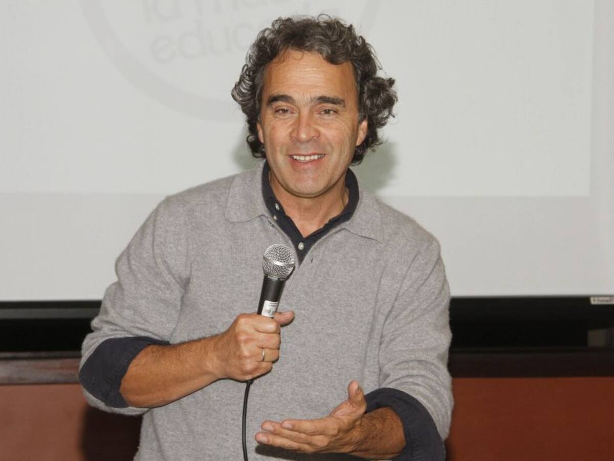 Hemos superado las discrepancias y hablamos de Antioquia: Sergio Fajardo
