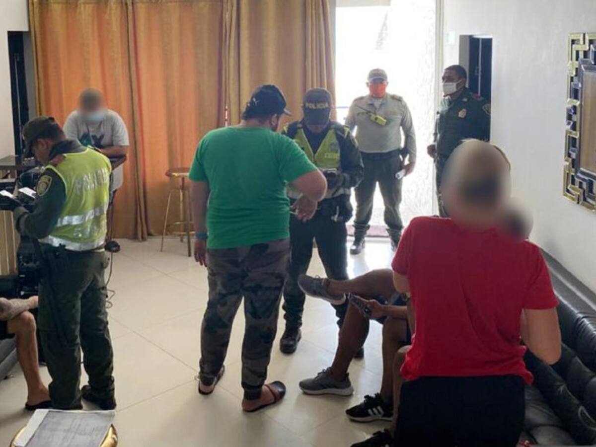 Con licor y drogas jóvenes realizaban fiesta clandestina en Cartagena