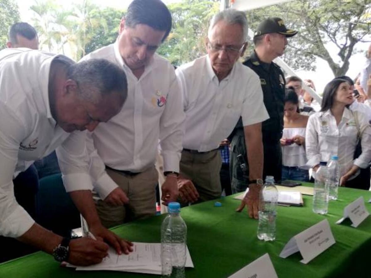 Firman convenio para instalar cámaras de seguridad en Ibagué