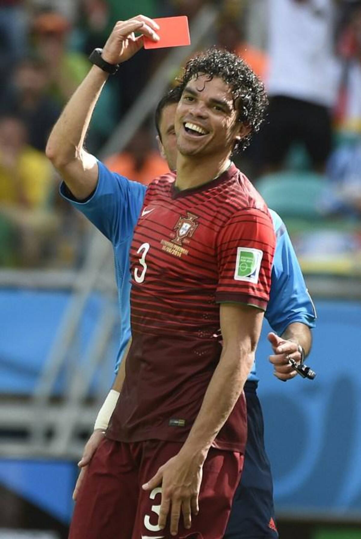 Los goles alemanes los marcaron Thomas Muller (3) y Matt Hummels. Pepe fue expulsado y Cristiano Ronaldo no ha podido marcar diferencia.