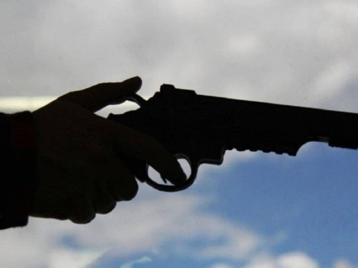 Sicario le disparó a comunicador en un restaurante de Laureles