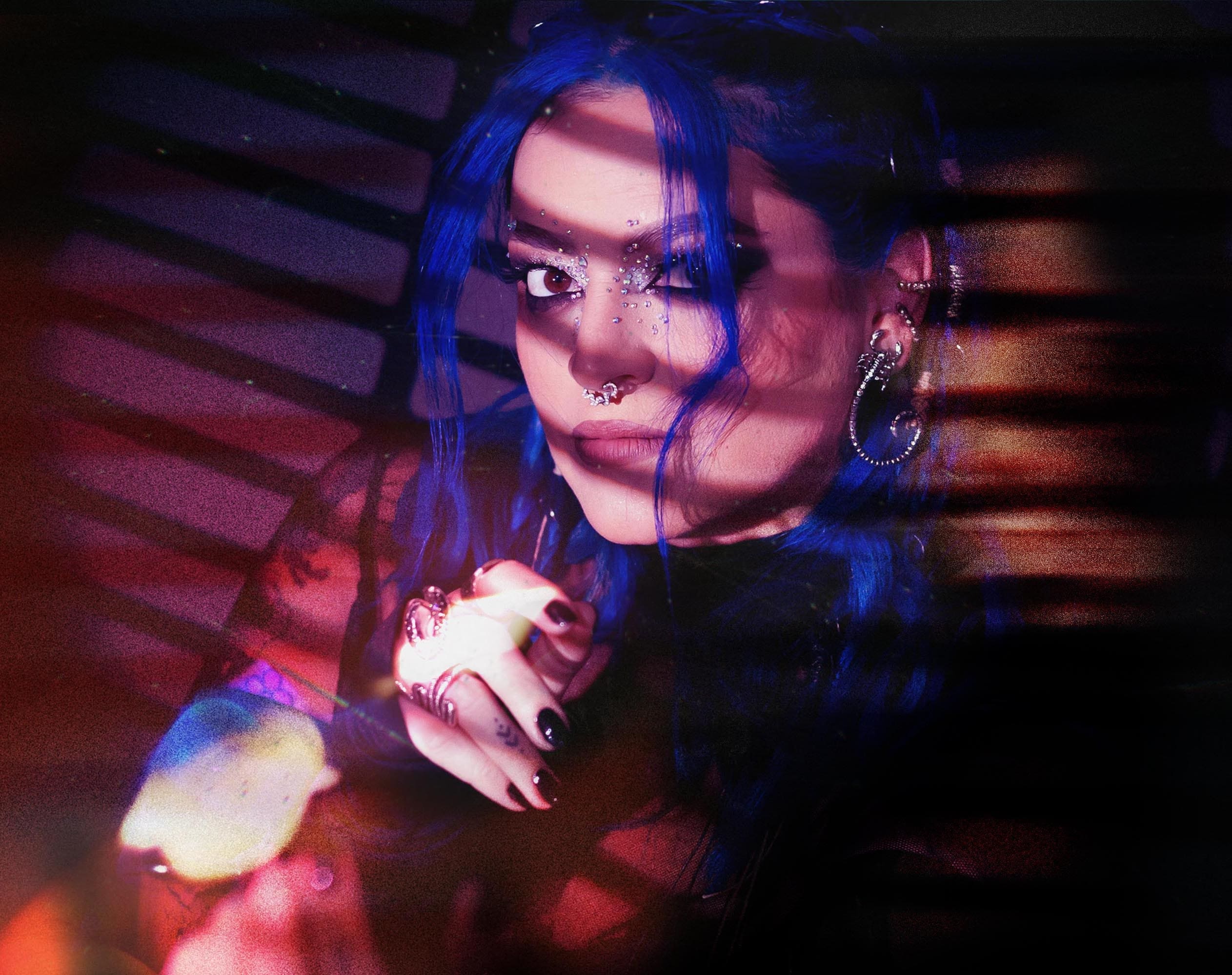 La cantautora de rock Laura Azul, presentó "Quién soy? la tercera canción que incluirá en su primer EP / Foto Laura Azul