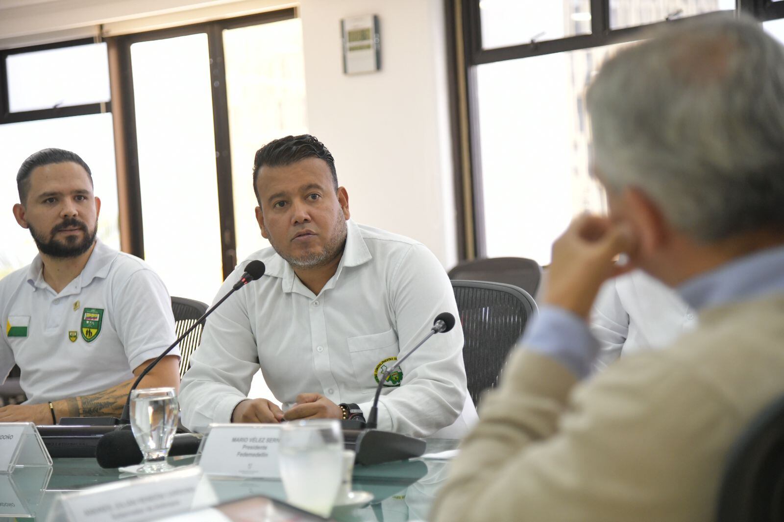 Reunión entre la Gobernación de Antioquia y las JAC del departamento. Foto: Cortesía Gobernación de Antioquia.