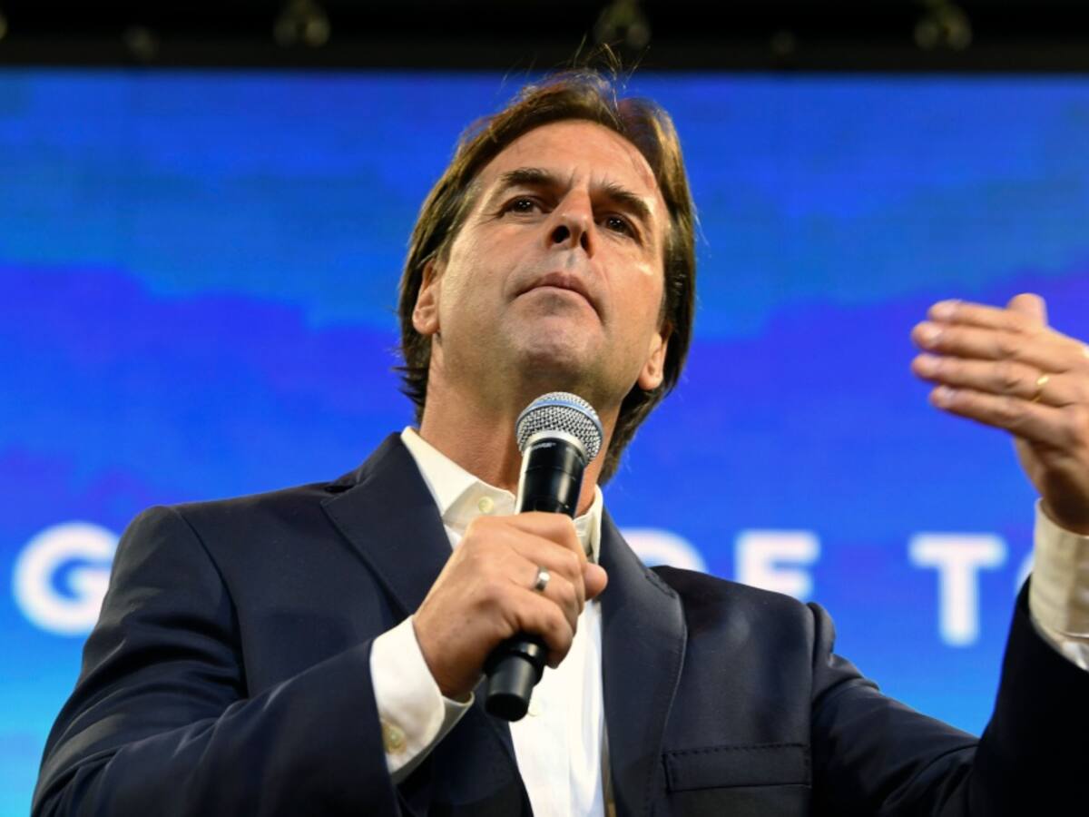 Uruguay aclara que Duque no ofreció a Bogotá para escalas de vuelos