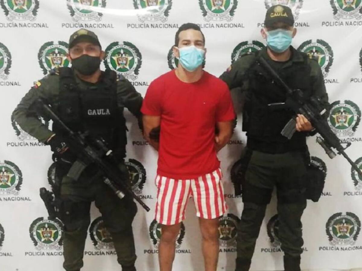 Capturado por extorsionar a su expareja para no publicar fotos íntimas