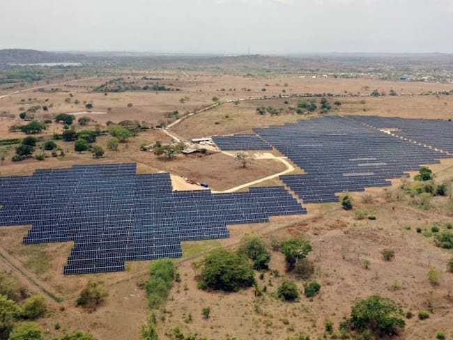 Planta de energía solar en cercanías de Cartagena (Colombia).                 Foto: Getty 