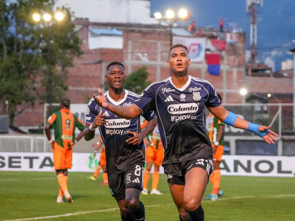 Medellín sufre, pero le gana al Envigado en la semifinal ida de Copa Colombia 2025: resumen y goles