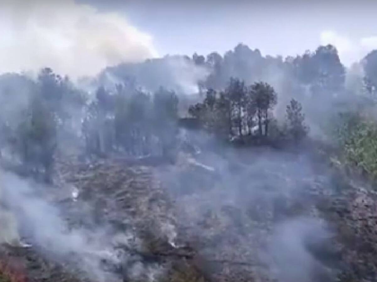 Hallaron restos humanos durante un incendio en Bello