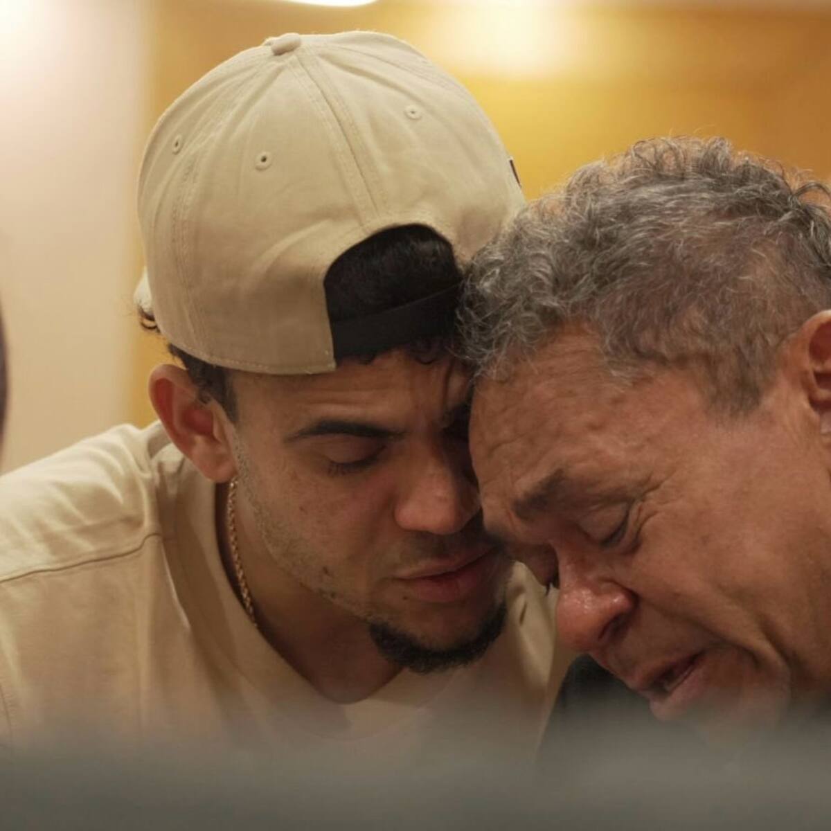 Luis Díaz se reencontró con su papá en medio de las lágrimas