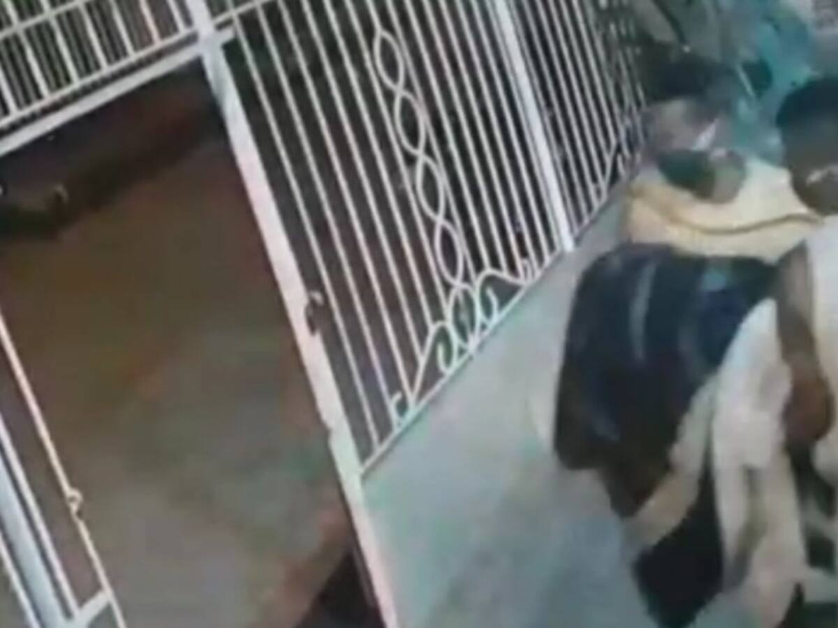 En motocarro, familiares se llevaron a fallecida en una IPS en Soledad
