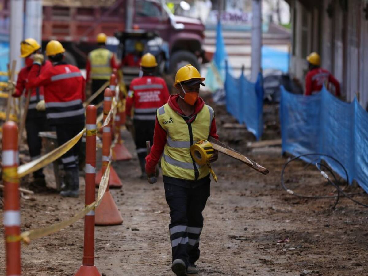 Cuatro obras de valorización en Bogotá tienen atrasos