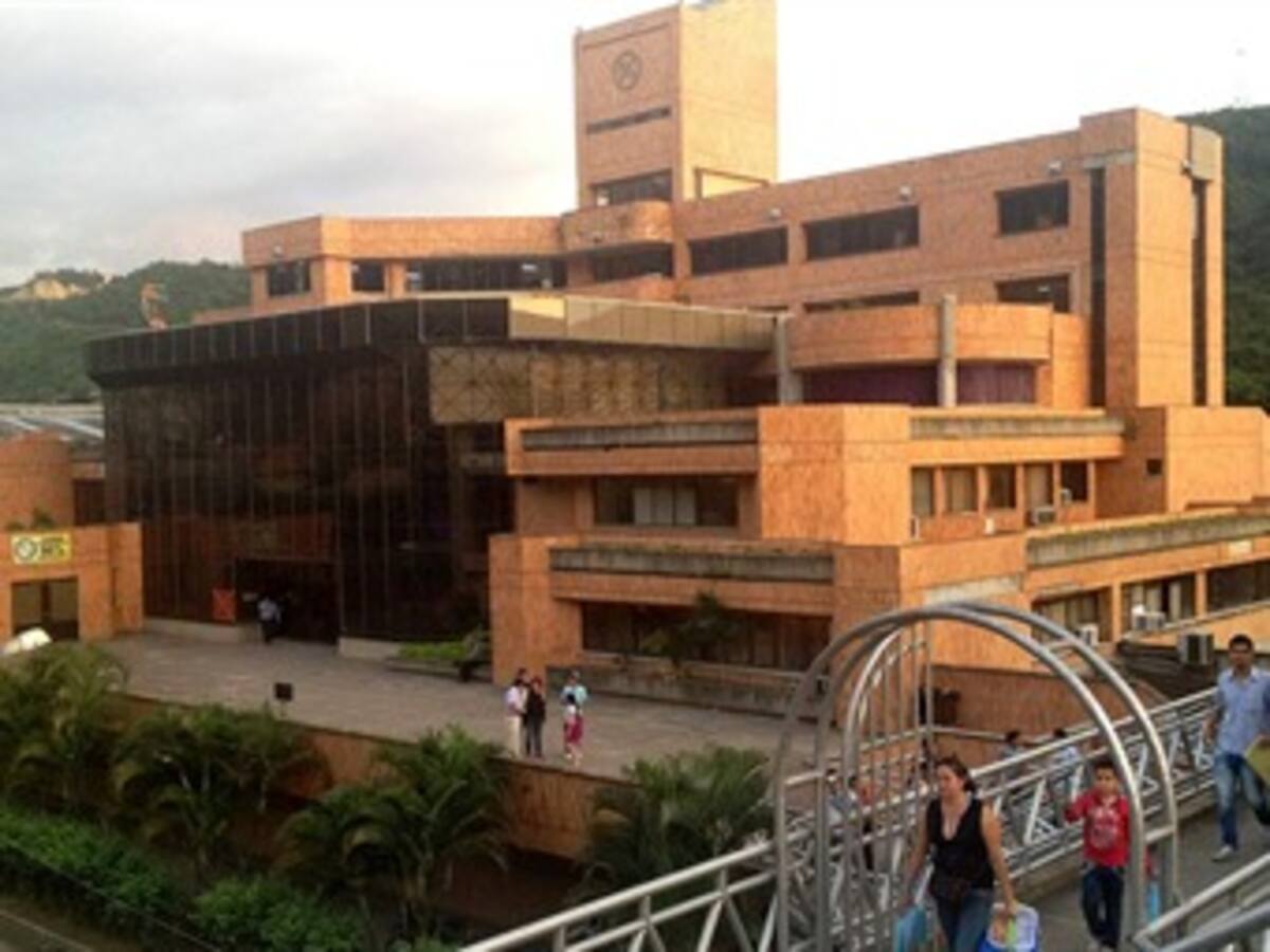Condenados líderes de banda que robo más de $1.800 millones de la Alcaldía de Bucaramanga