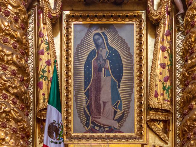 Imagen de un altar barroco español ubicado dentro del Monasterio de Santo Domingo de Guzmán en Oaxaca, México / Getty Images
