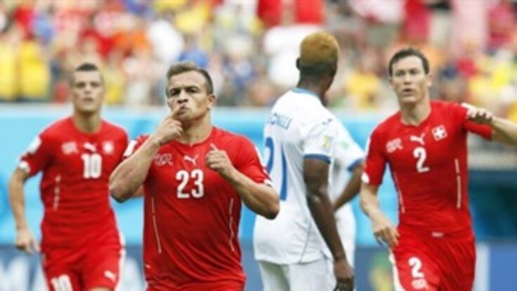 Xherdan Shaqiri abre el marcador para Suiza 1-0 ante Honduras