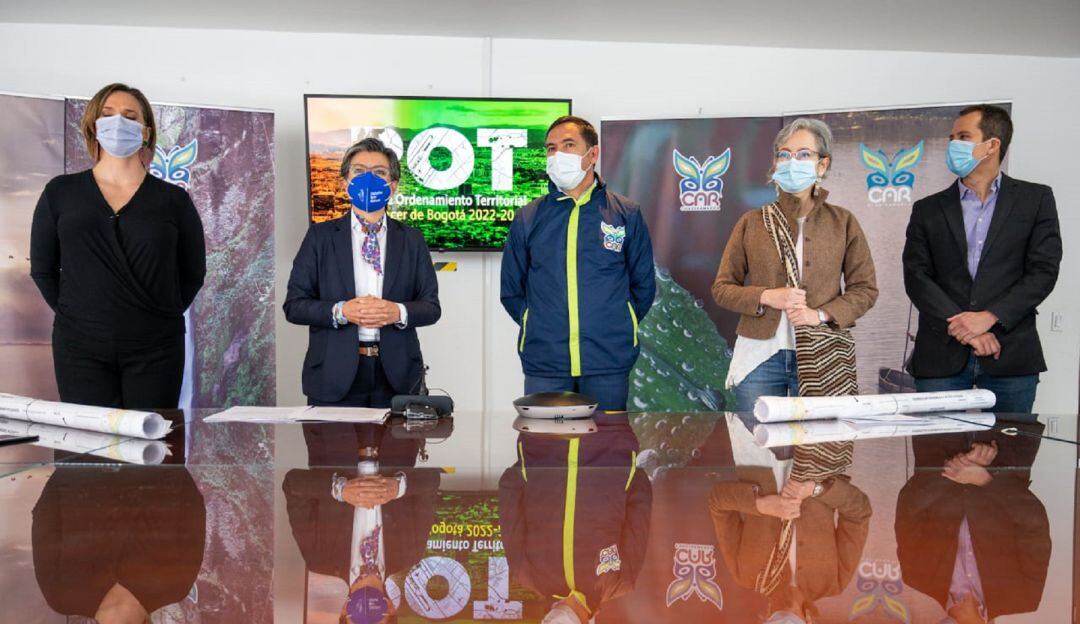 El Distrito radicó y presentó el Plan de Ordenamiento Territorial para Bogotá