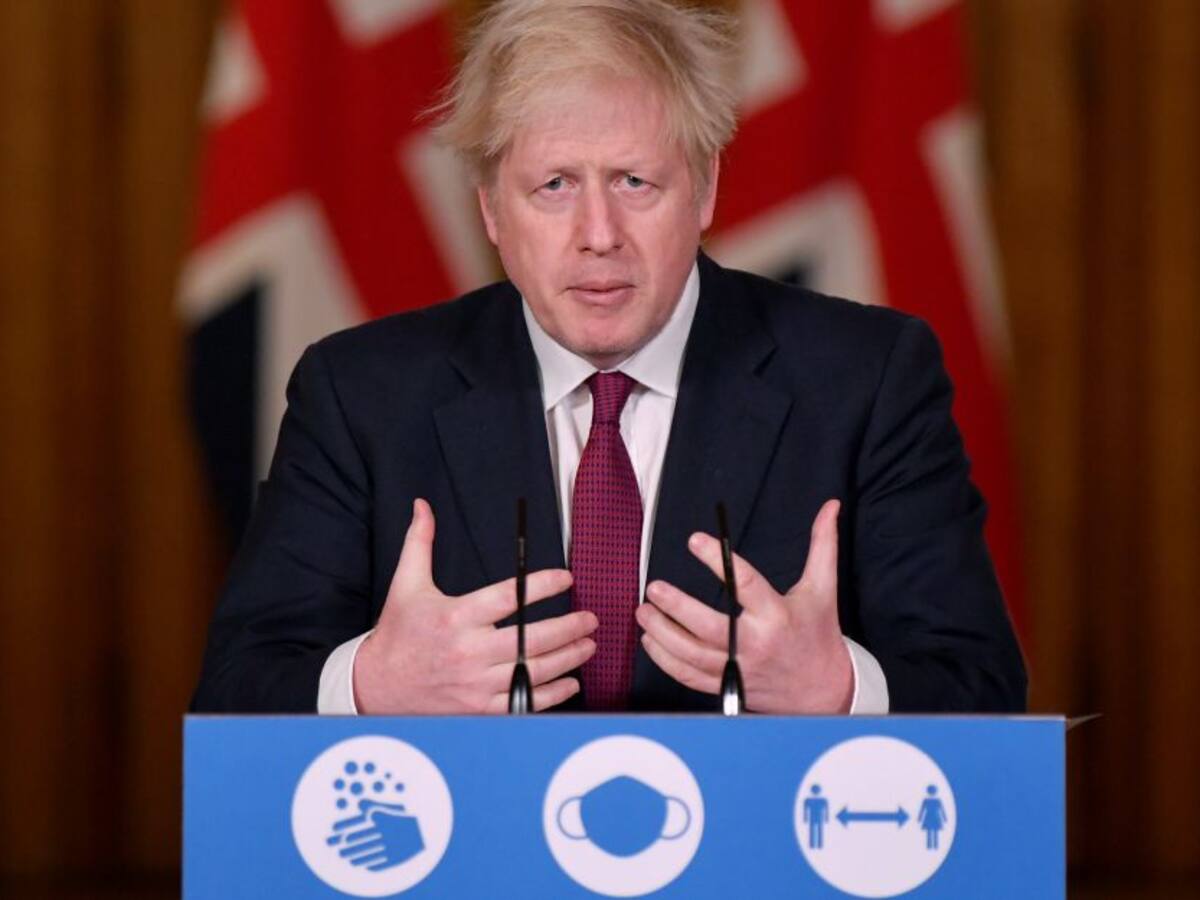 Por nueva cepa del COVID-19, Johnson ordena nuevo confinamiento en Londres