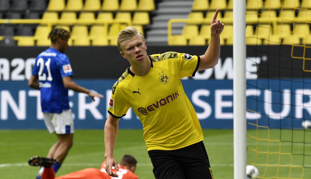 Erling Haaland durante la celebración del primer gol.