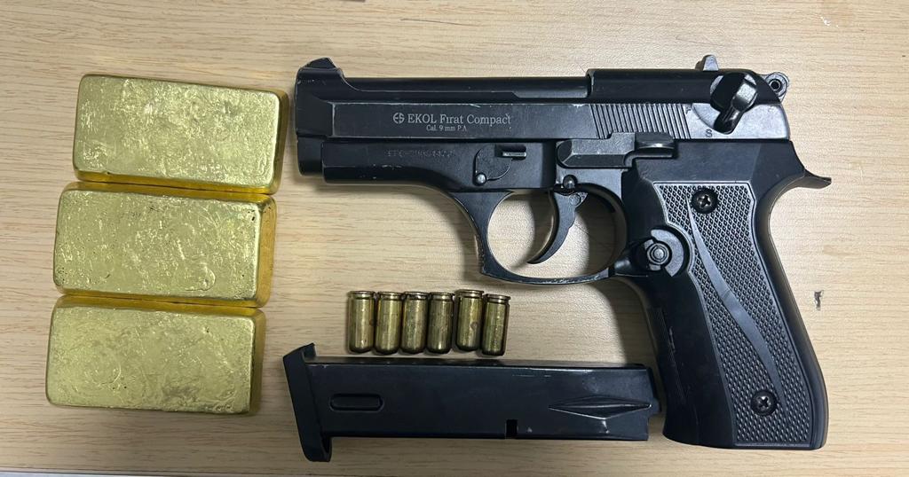 Capturado transportado oro-foto policía Metropolitana