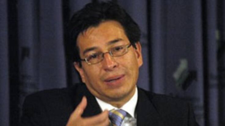 Unasur acordó medidas de confianza y seguridad pero no condenó el tema de las bases colombianas