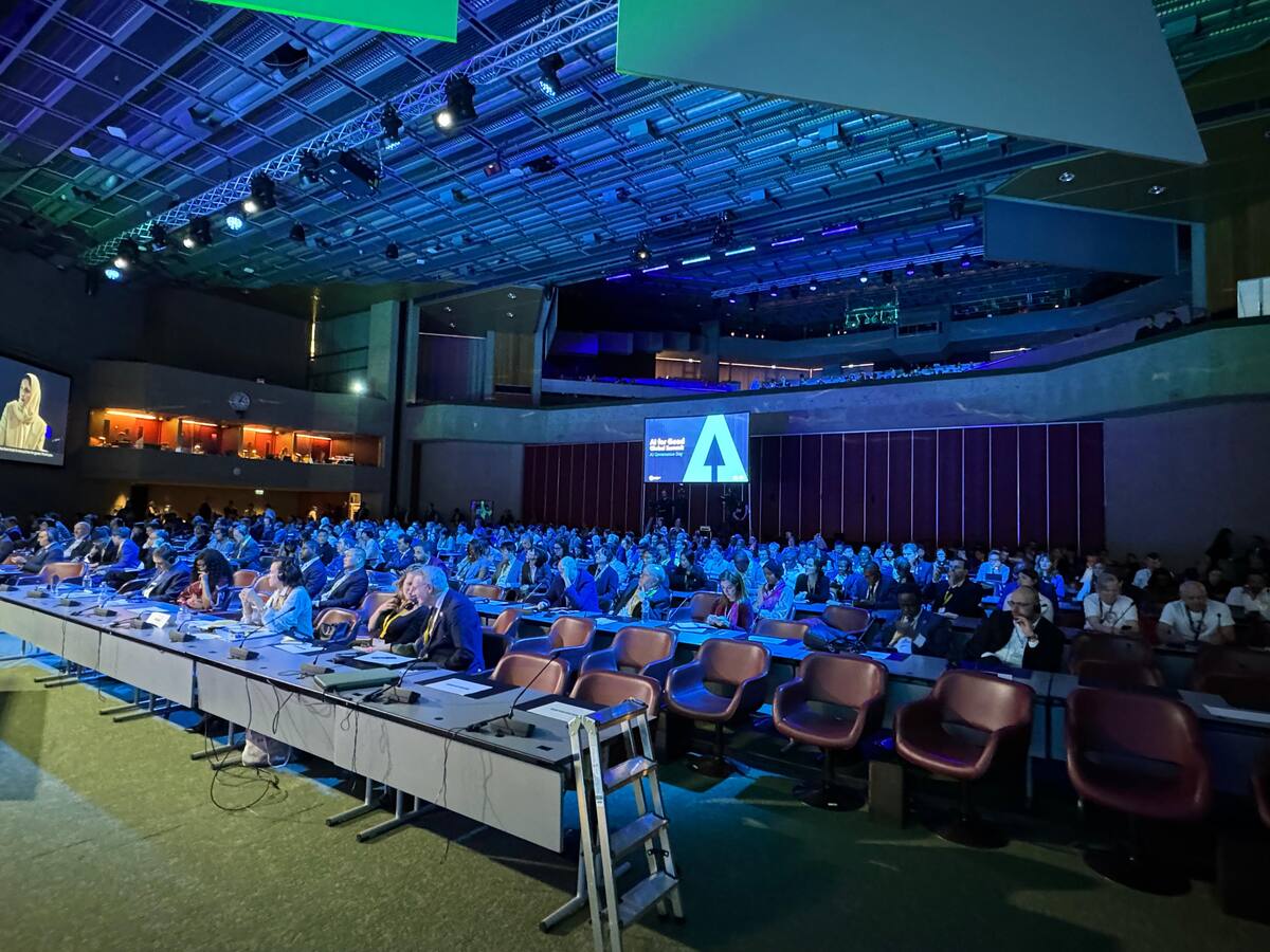 Colombia es reconocida en Suiza por su liderazgo en inteligencia artificial