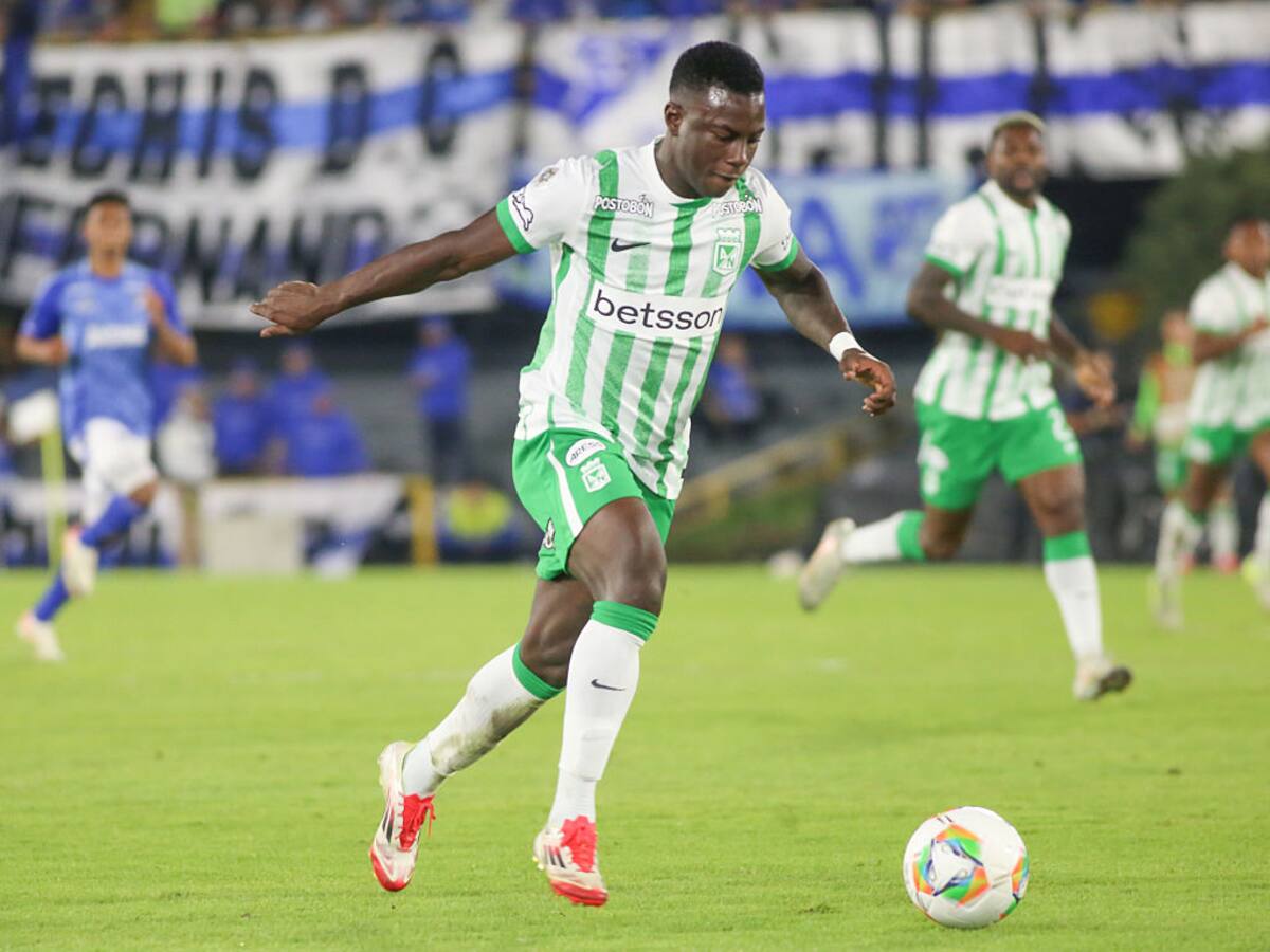 Atlético Nacional pediría una suma millonaria a Fluminense por Marino Hinestroza