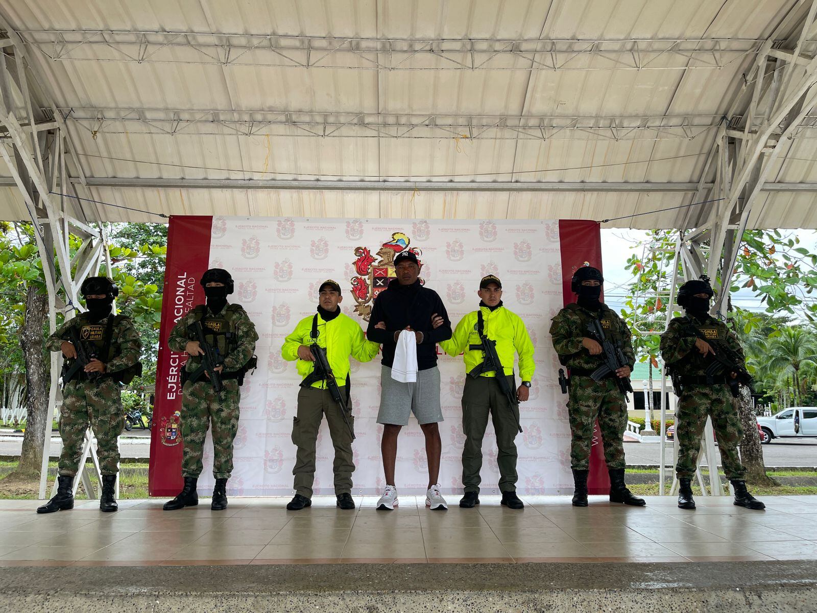 Captura de alias 'Poncho' del Clan del Golfo. Foto: Brigada 17 del EJército