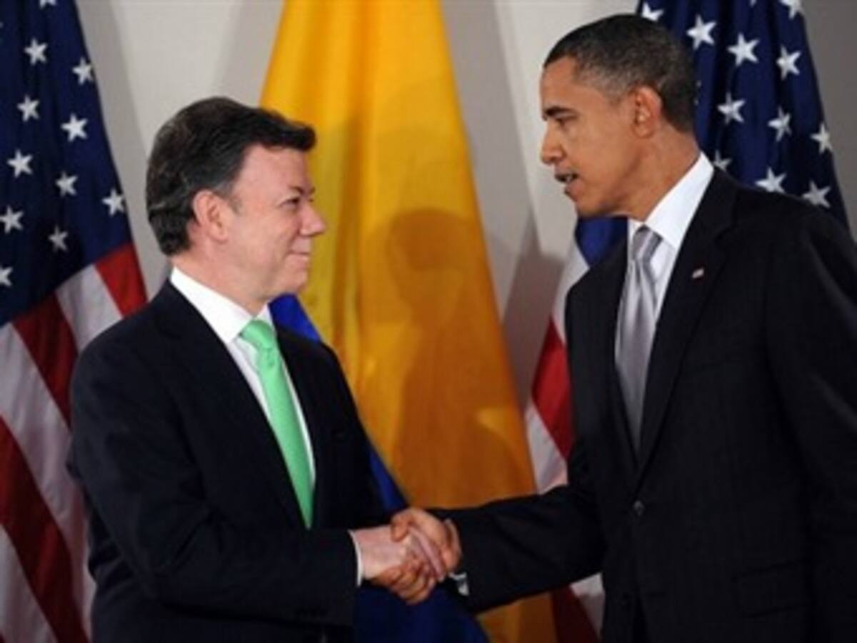 Angelino Garzón considera "positiva" la reelección de Obama