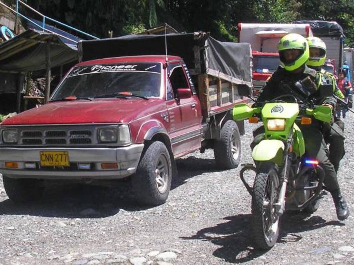 ¿Qué pasa en el país con el paro camionero?