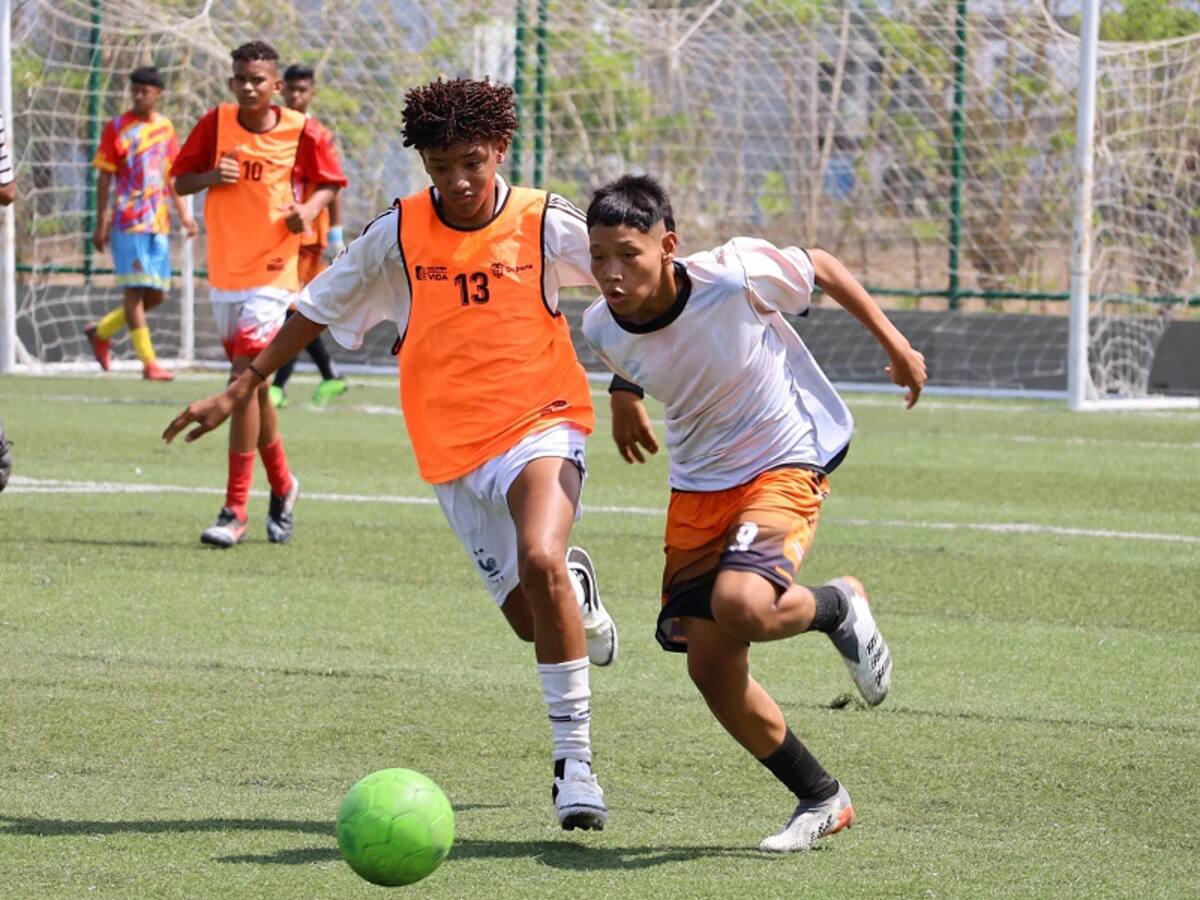 Instituto de Deportes de Turbaco gestiona veeduría con Santa Fe para tres jóvenes