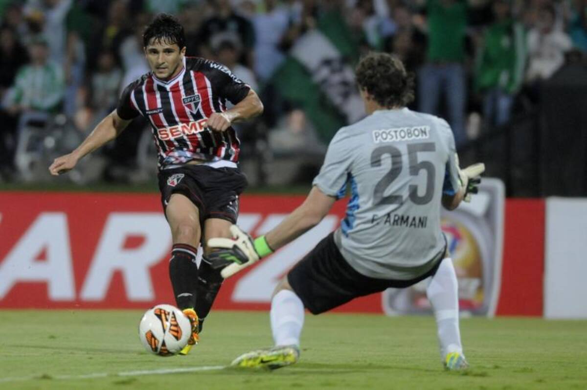 Los dirigidos por Juan Carlos Osorio empataron sin goles en su visita a Medellín pero ya habían ganado 3-2 en su casa y ahora disputarán las semifinales.