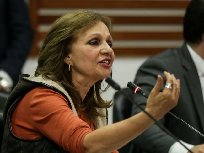 Decisión sobre Ángela Robledo no reconoce personería de Colombia Humana