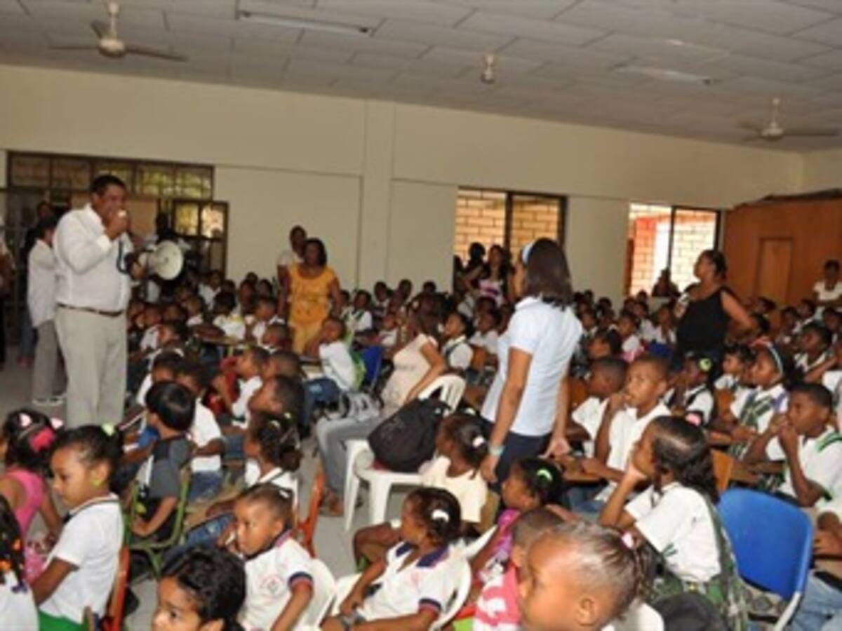 Bajos ingresos en familias de Cartagena afecta rendimiento académico