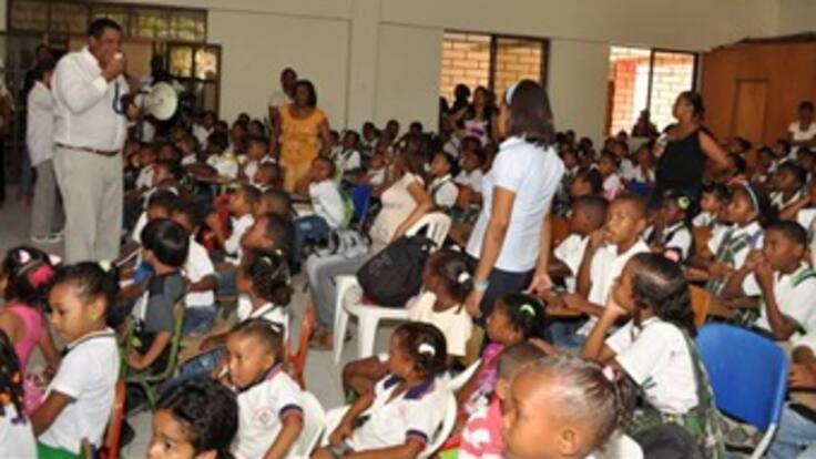 Bajos ingresos en familias de Cartagena afecta rendimiento académico