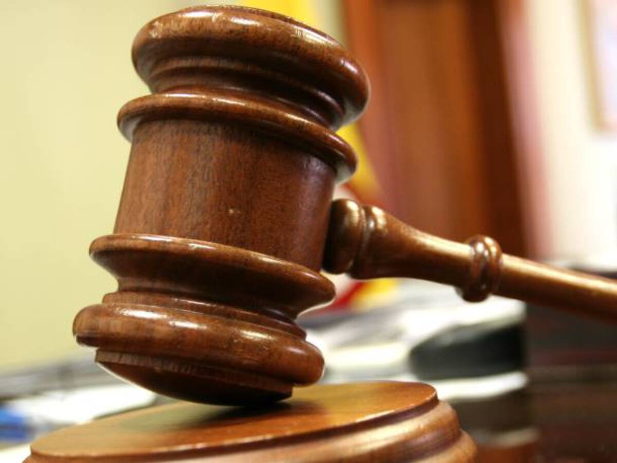 Condenan a 6 años de prisión al ex gobernador de Arauca