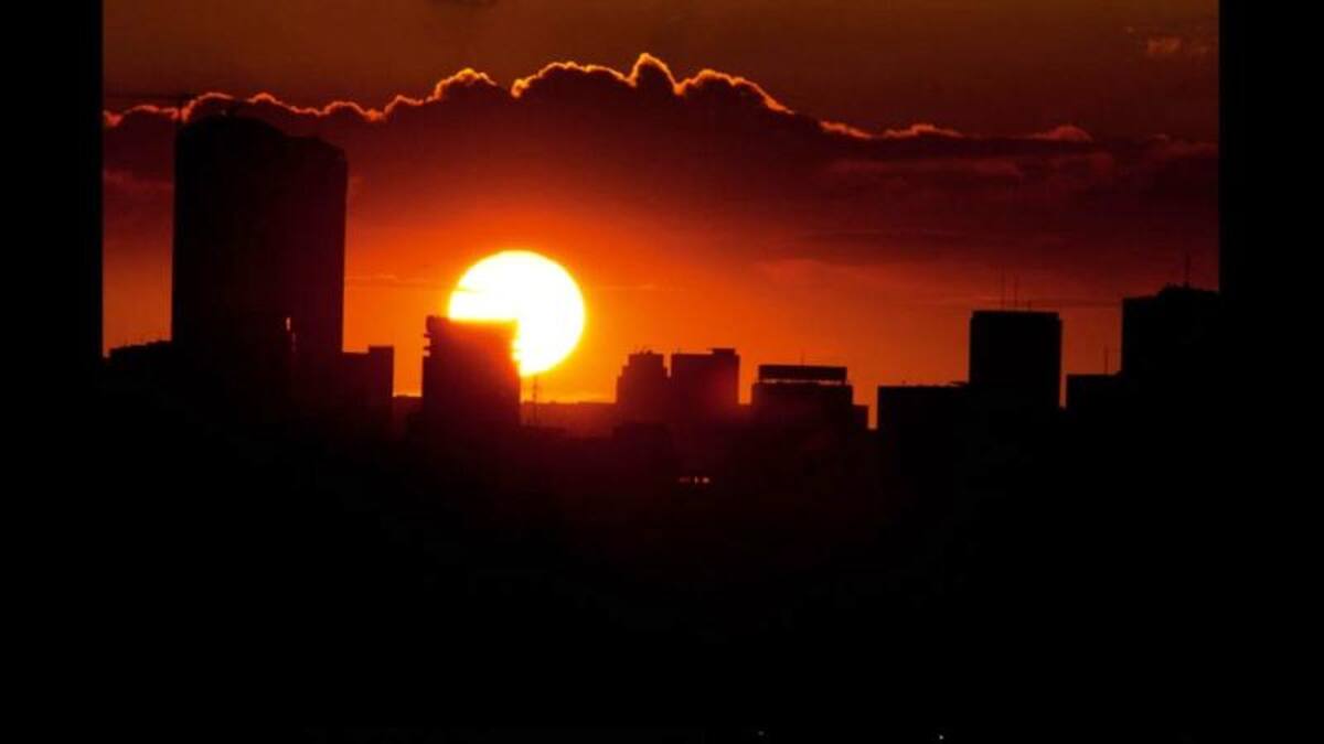 “Hermoso atardecer en Caracas, porque siempre tiene algo lindo que regalarnos”, asegura Luis Miguel Badolato.