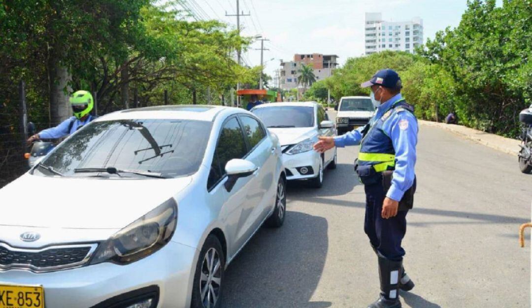 En Colombia se comercializaron 14.716 vehículos nuevos y se registró el traspaso de 71.208 automotores