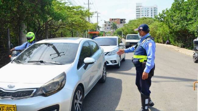 En Colombia se comercializaron 14.716 vehículos nuevos y se registró el traspaso de 71.208 automotores