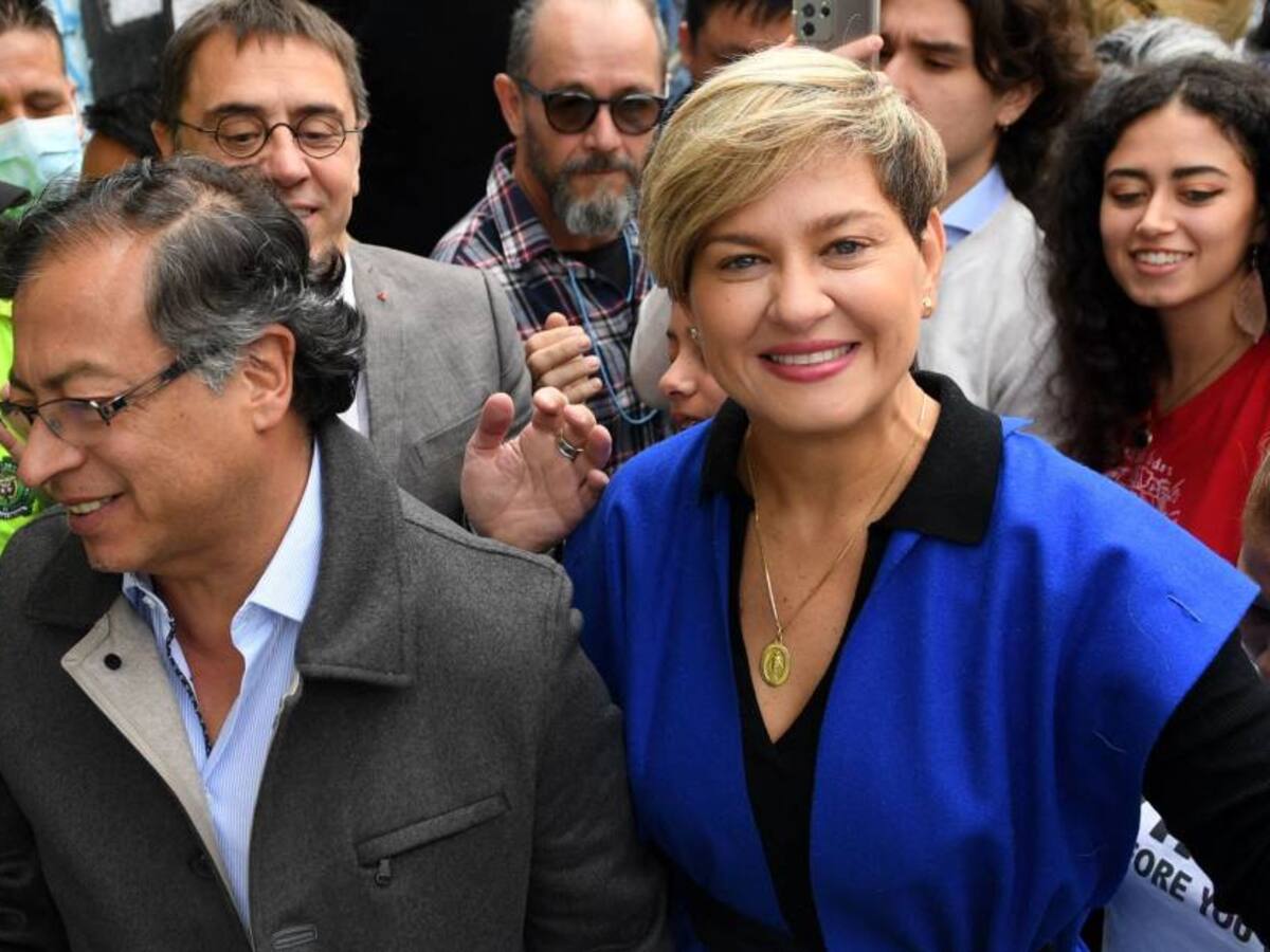 “El presidente Duque está hablando con Gustavo”: Verónica Alcocer