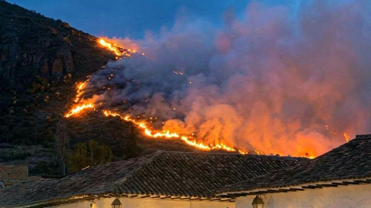 El incendio forestal se presentan en el sector El Boquerón de la vereda Capilla de Villa de Leyva.