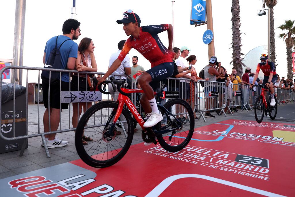 Egan Bernal durante la presentación de los equipos en La Vuelta España. (Photo by Alexander Hassenstein/Getty Images)