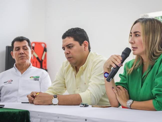 Más de 70 hombres de la Policía, Ejercito, Guardas de Transito.